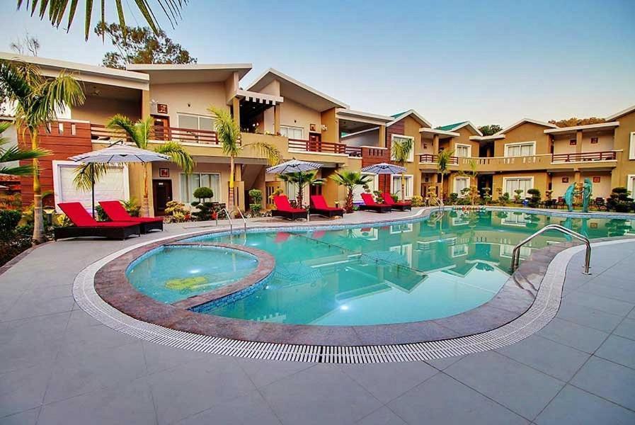 Corbett Fun Resort Rāmnagar Buitenkant foto