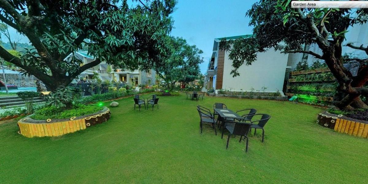 Corbett Fun Resort Rāmnagar Buitenkant foto