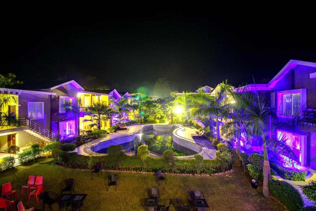 Corbett Fun Resort Rāmnagar Buitenkant foto
